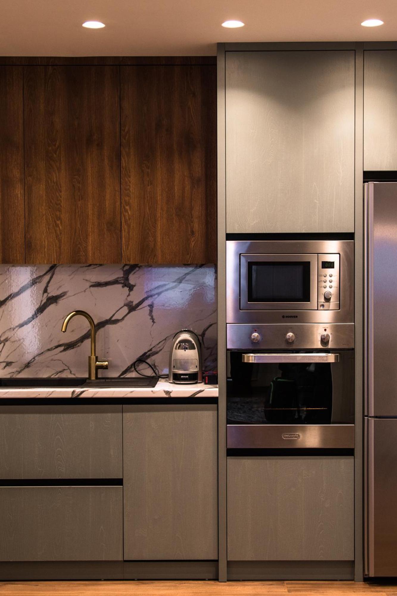 Novi'S Luxury Apartment 2 Gjirokastra Kültér fotó